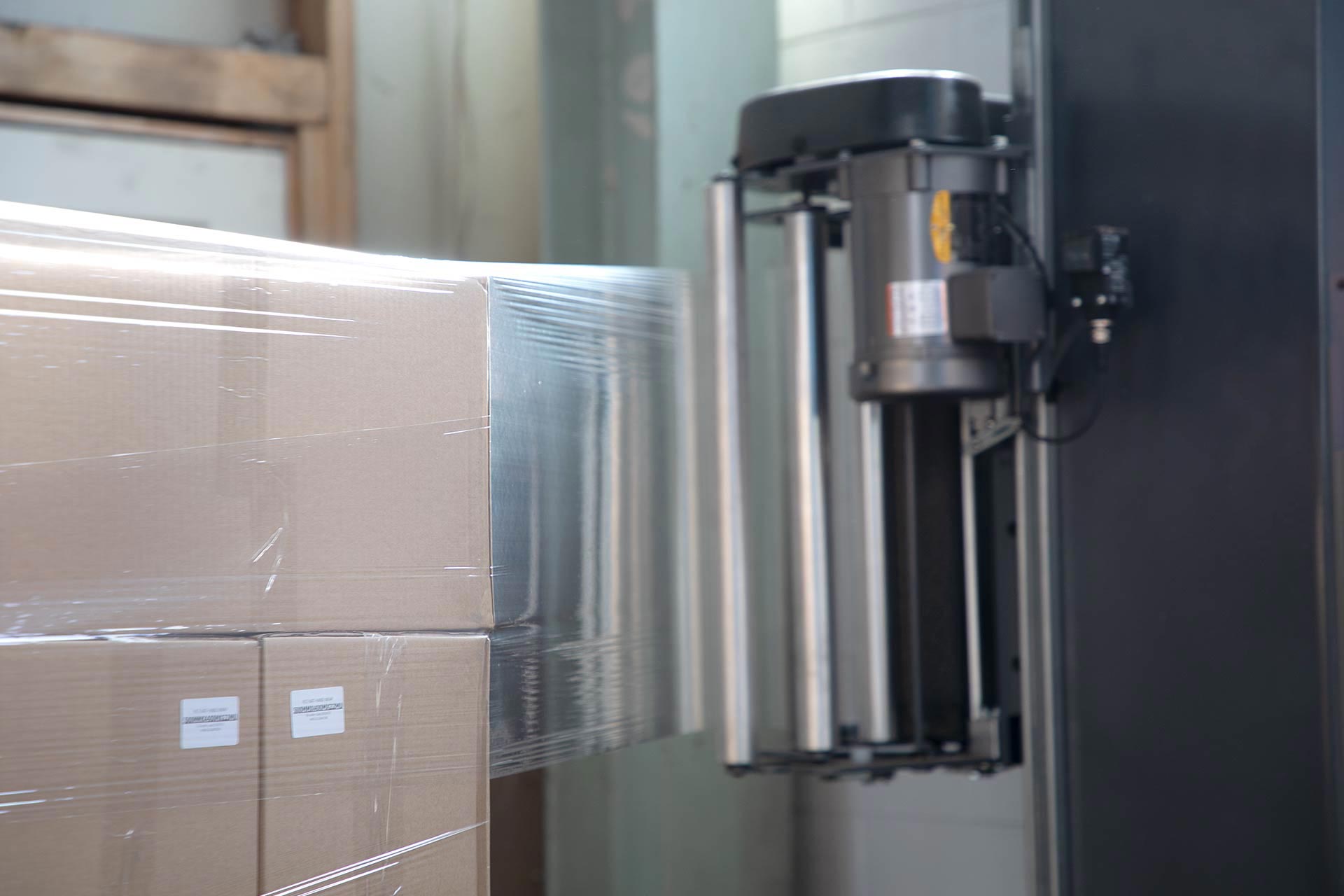 pallet-wrap-machine-7-close-up-redux pallet-wrap-machine-7-close-up